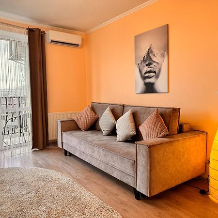 Apartaments Sichovyh Strilciv 68A Iwano-Frankiwsk Zewnętrze zdjęcie
