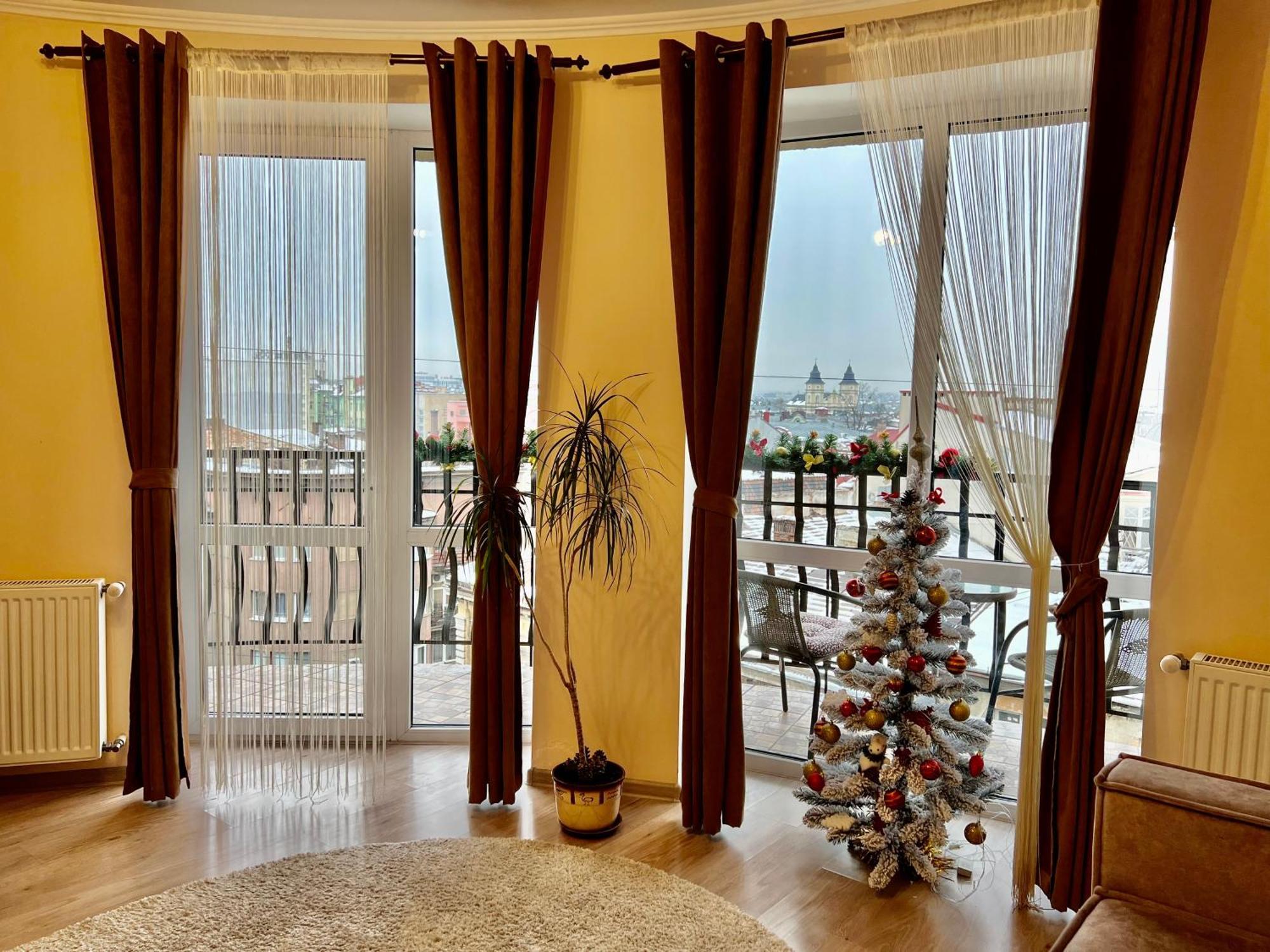 Apartaments Sichovyh Strilciv 68A Iwano-Frankiwsk Zewnętrze zdjęcie