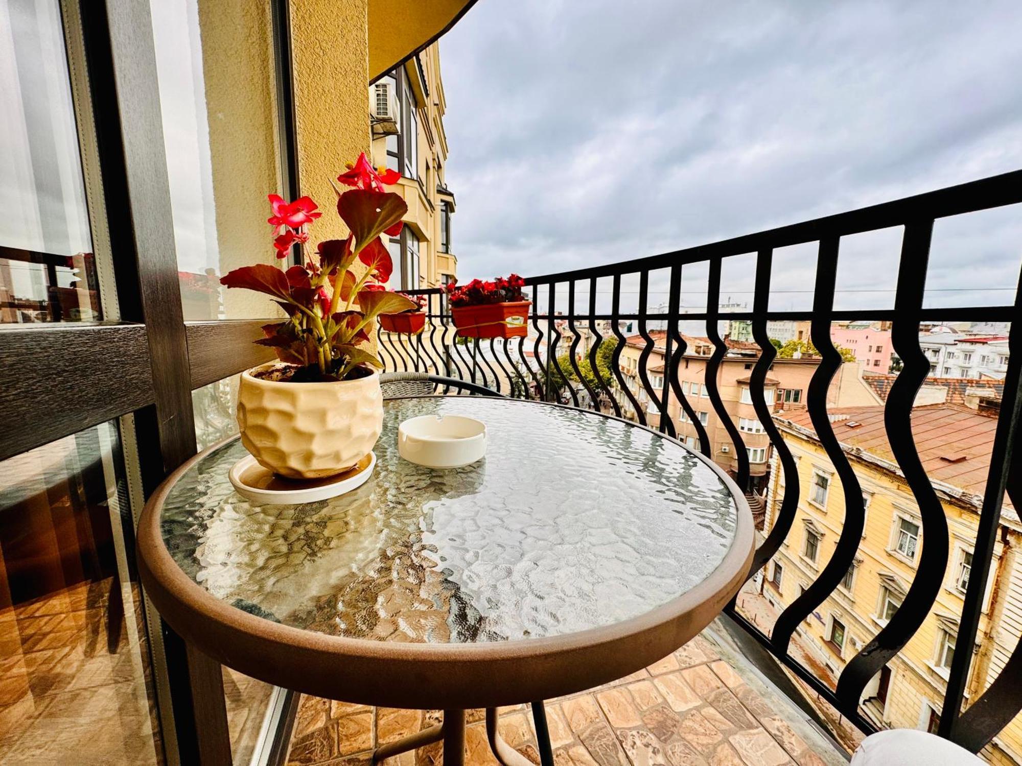 Apartaments Sichovyh Strilciv 68A Iwano-Frankiwsk Zewnętrze zdjęcie